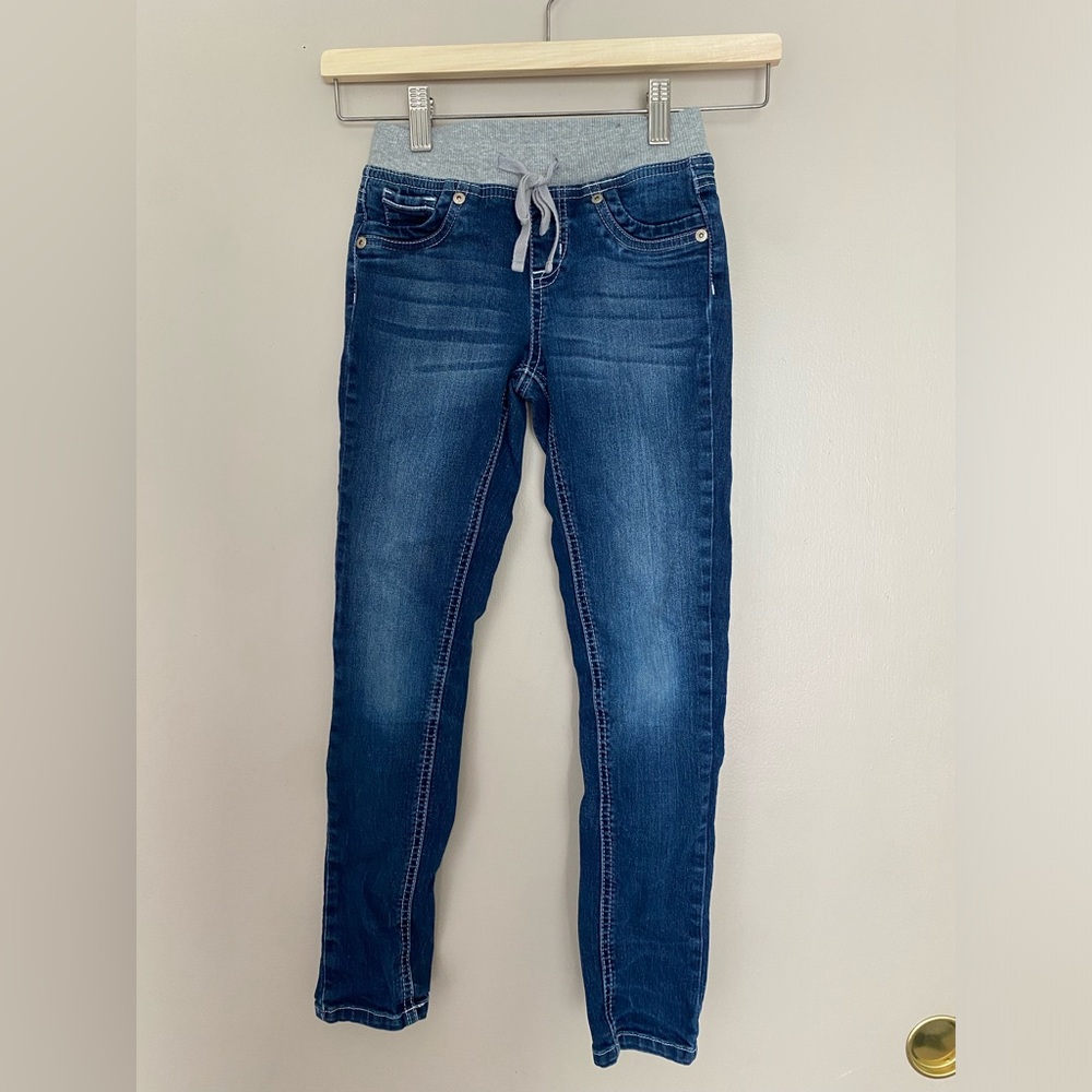 Justice Kids jeans with comfy waistband. Size 8 Regular length